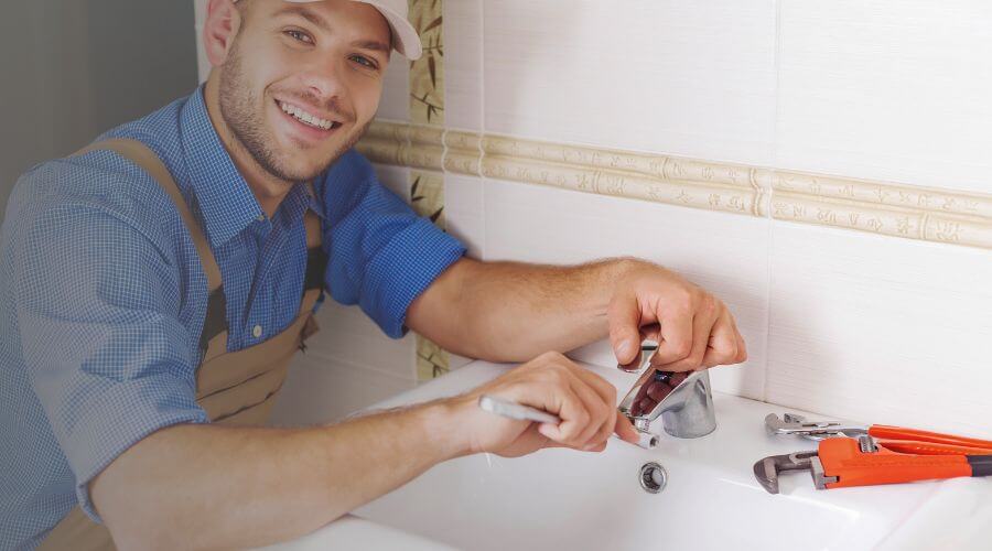 Faucet cartridge replacement in New Salem, IL